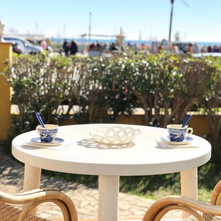 Apartament Amb Jardi A La Platja D'Empuriabrava Exteriér fotografie